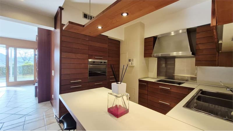 AFFITTASI - APPARTAMENTO 4.5 LOCALI CON VISTA LAGO (3)