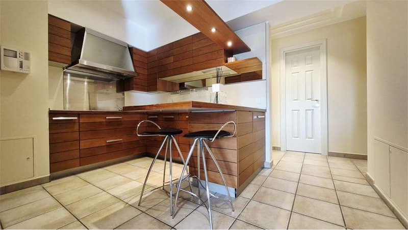 AFFITTASI - APPARTAMENTO 4.5 LOCALI CON VISTA LAGO (2)