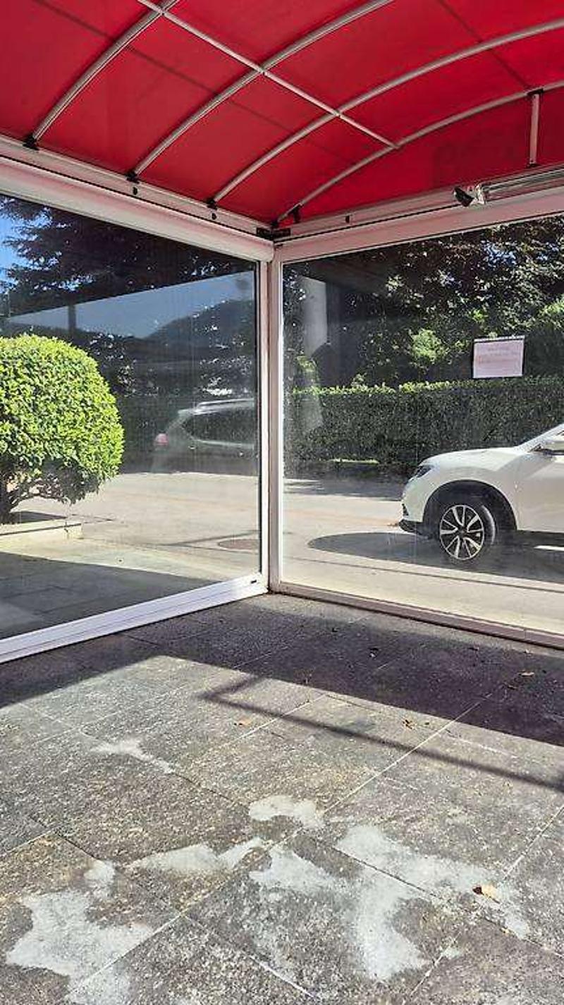 Spazio commerciale in affitt (3)