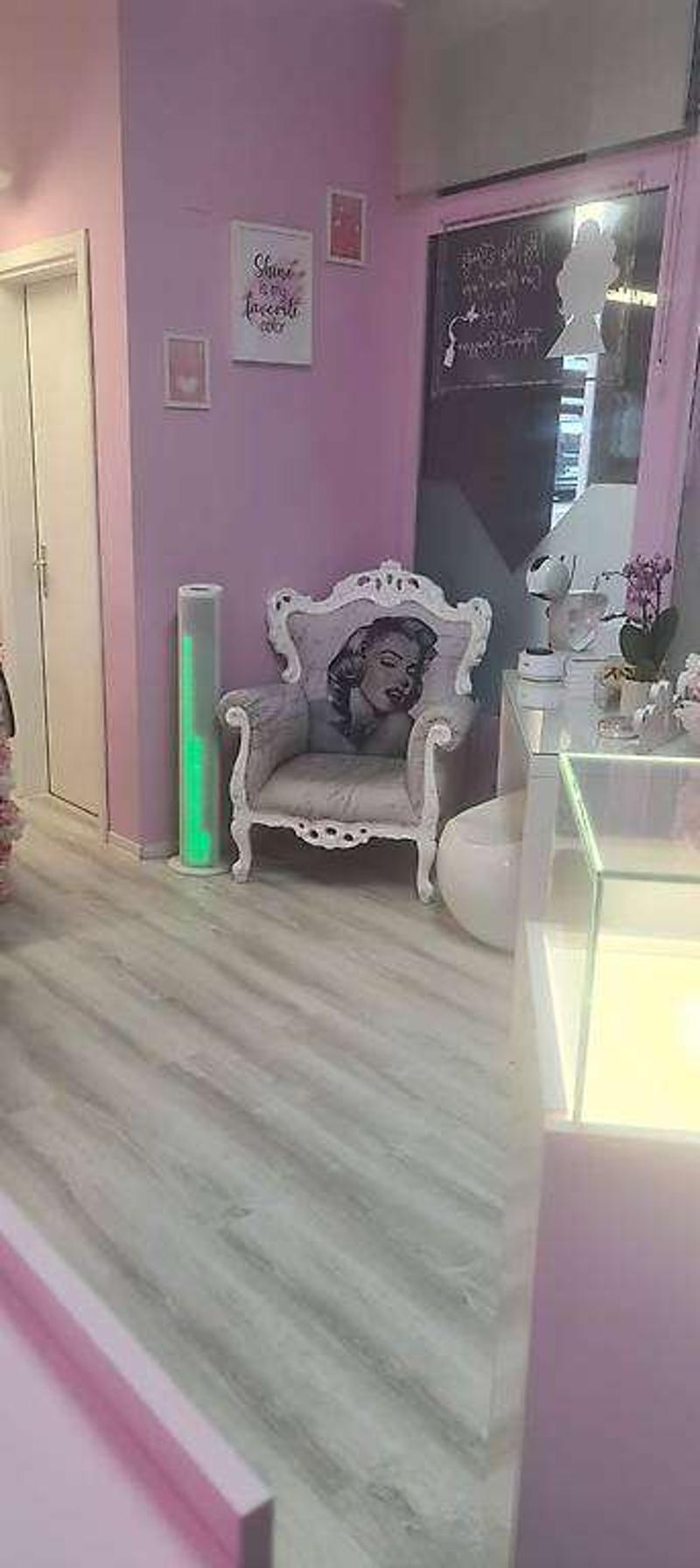 Studio in subentro - ideale per attività estetiche e del benessere (7)