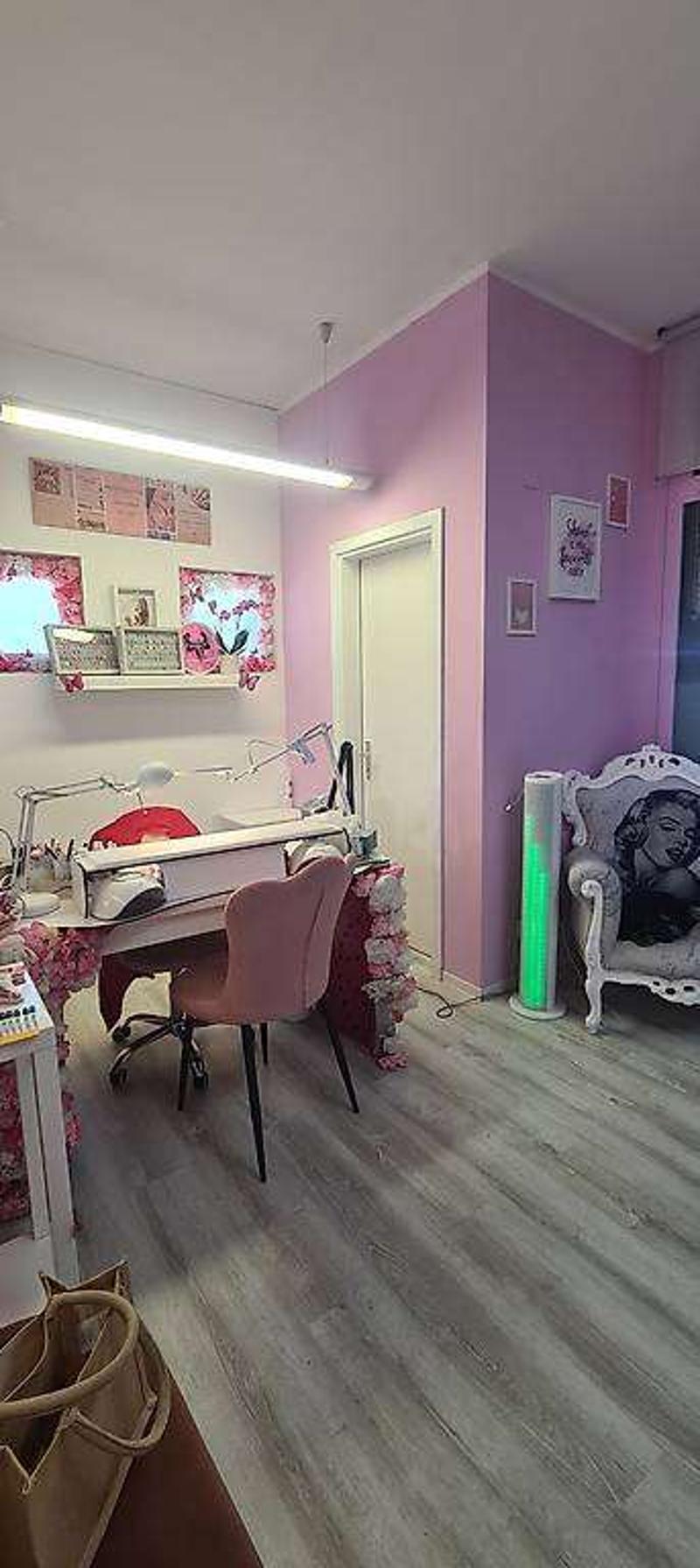 Studio in subentro - ideale per attività estetiche e del benessere (5)