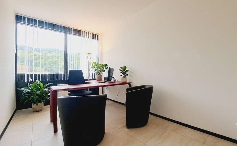 ULTIMO Ufficio singolo disponibile in palazzo elegante (1)