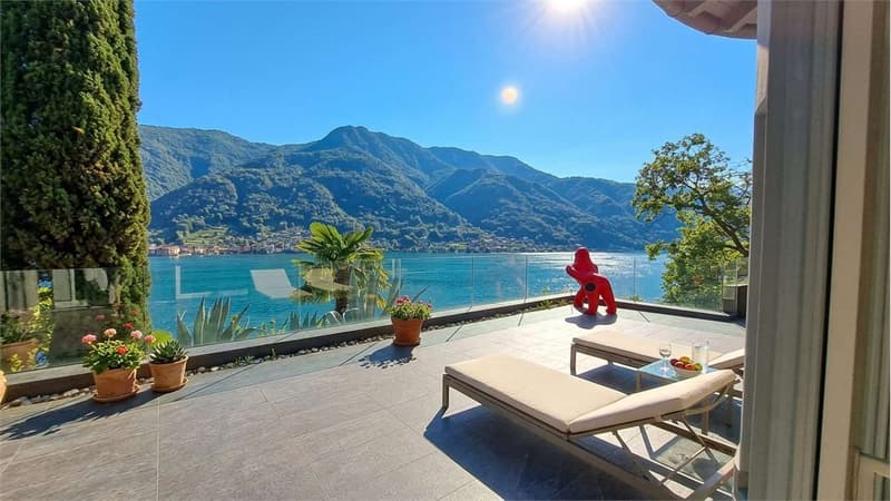 Villa moderna con vista lago a Vico Morcote (1)