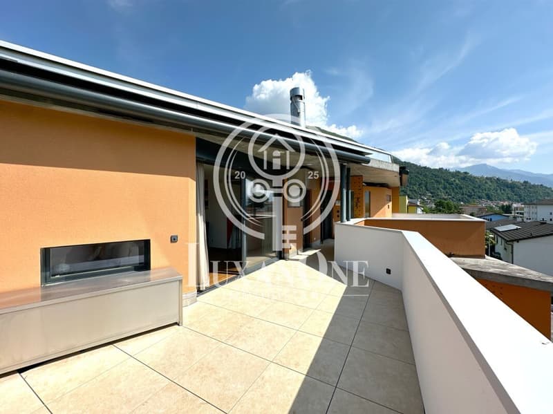 Stilvolle Attikawohnung in sonniger Lage von Losone-Zweitwohnsitz (2)