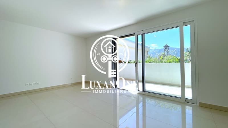 Zwischen Himmel und See – Exklusive 3.5 Zimmer Attika-Duplex mit Panorama-Terrasse und Pavillon (8)