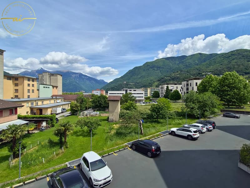 MODERNO APPARTAMENTO DI 3.5 LOCALI CON AMPIA TERRAZZA A GIUBIASCO (3)