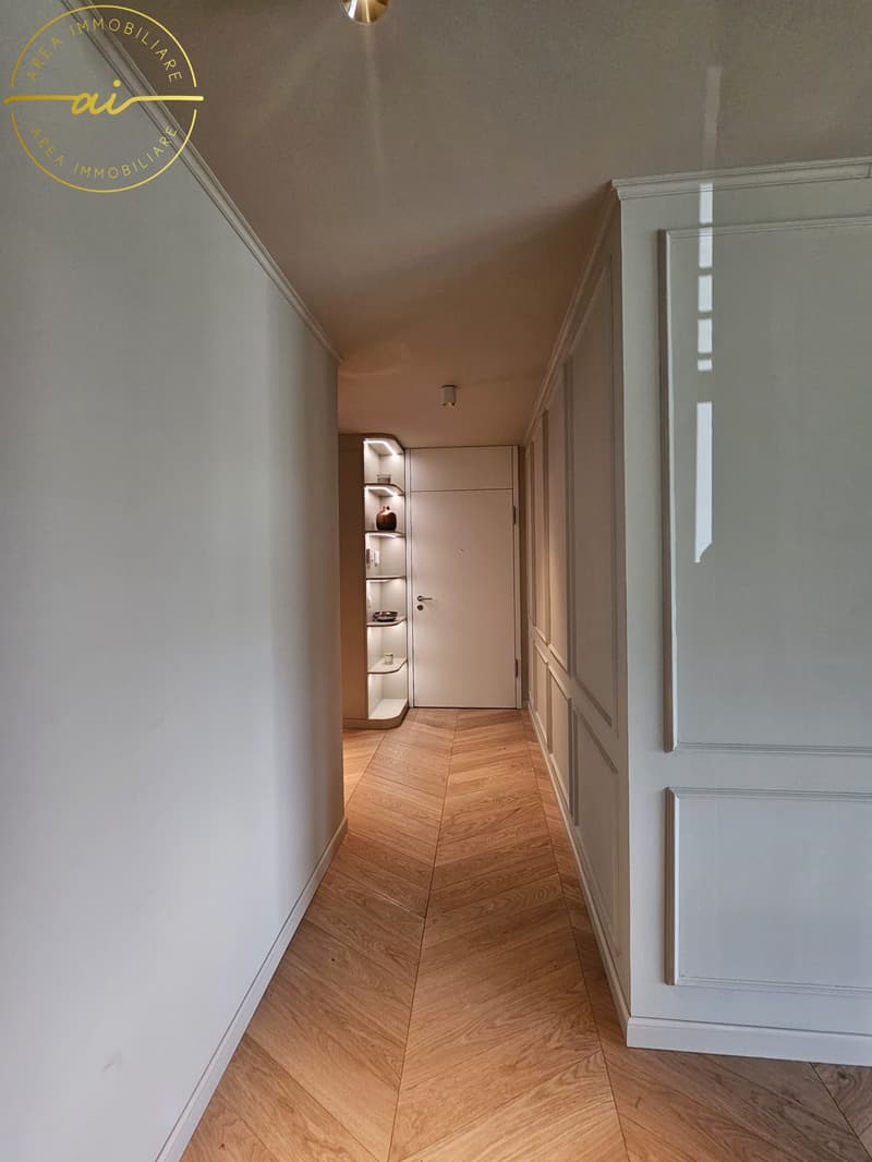 RAFFINATO APPARTAMENTO DI 3.5 LOCALI DI DESIGN CON FINITURE DI LUSSO (8)
