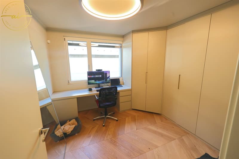 RAFFINATO APPARTAMENTO DI 3.5 LOCALI DI DESIGN CON FINITURE DI LUSSO (11)