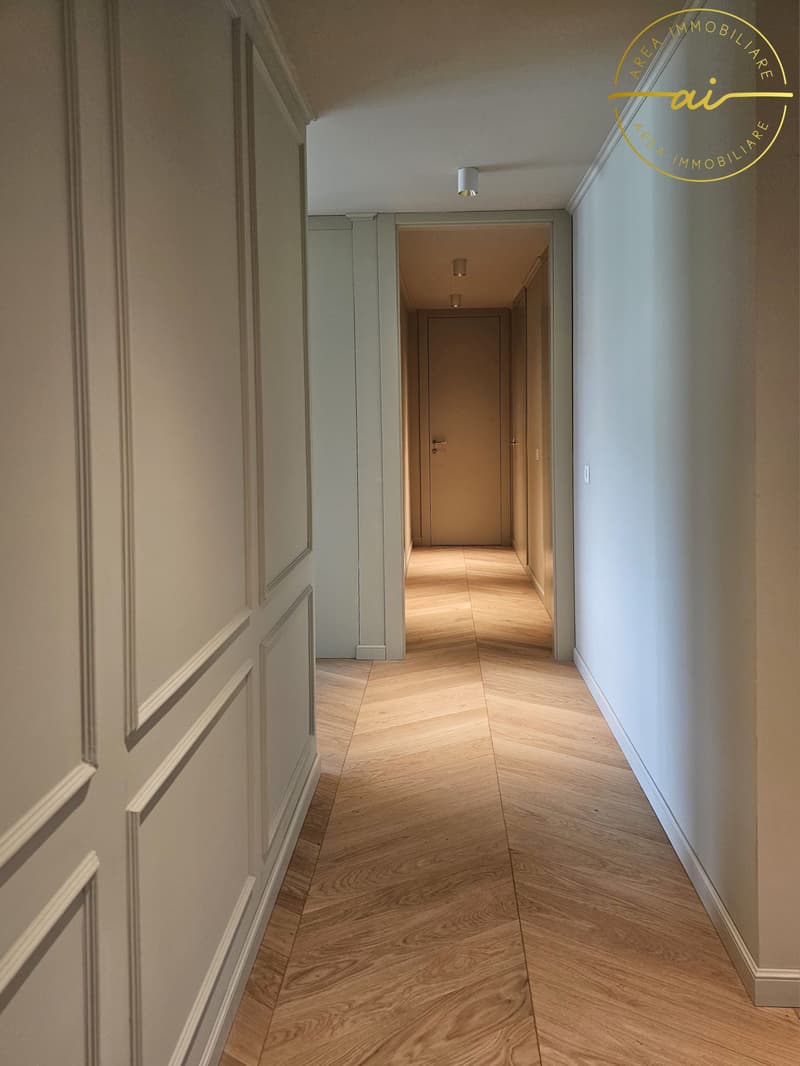 RAFFINATO APPARTAMENTO DI 3.5 LOCALI DI DESIGN CON FINITURE DI LUSSO (7)