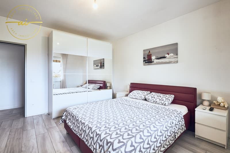 SPAZIOSA CASA CON 3 UNITÀ ABITATIVE E GIARDINO DI 400 MQ (11)