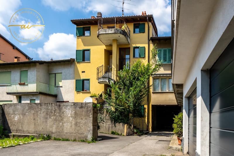 Casa plurifamiliare con 3 appartamenti in vendita, ideale anche come investimento (1)