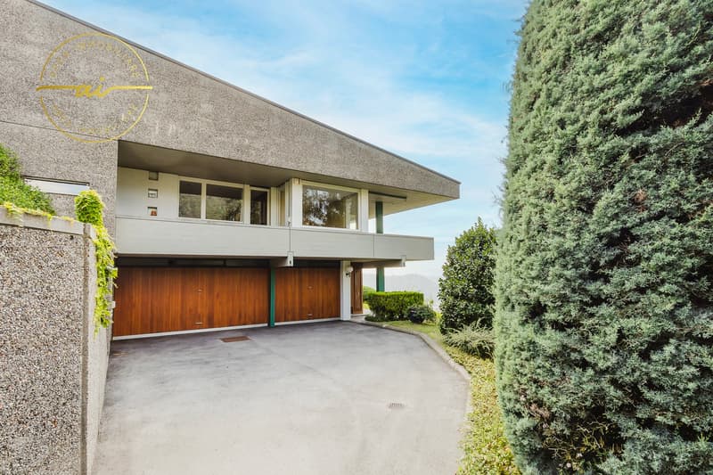 PRESTIGIOSA VILLA BIFAMILIARE CON PISCINA E AMPI SPAZI – OPPORTUNITÀ UNICA (23)