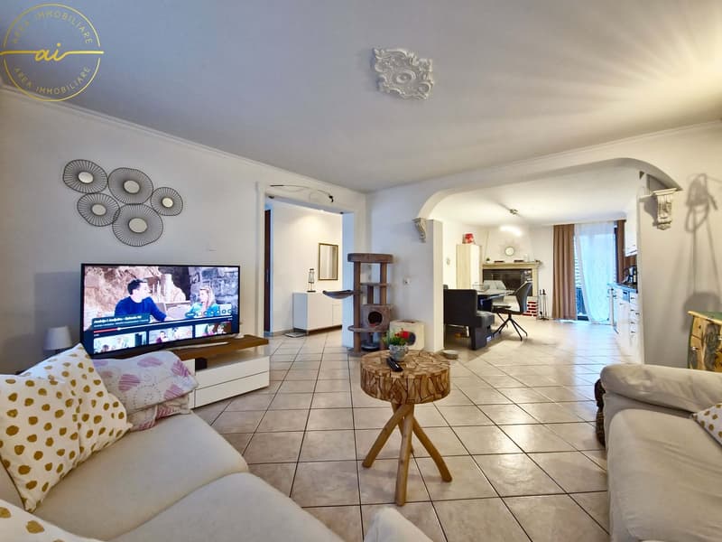 CASA UNIFAMILIARE DI NUCLEO CON GIARDINO PRIVATO A MAGADINO (3)