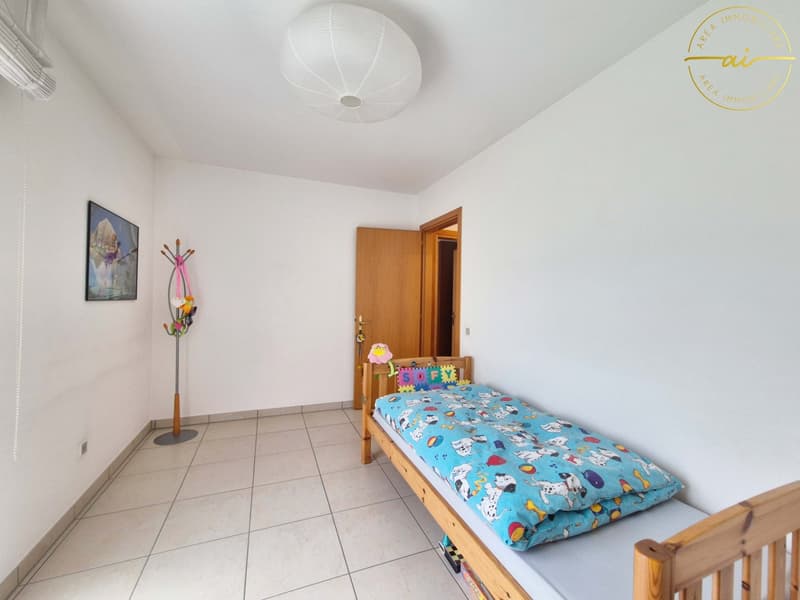 LUMINOSA CASA DI TESTA DI 5.5 LOCALI NEL VERDE (12)