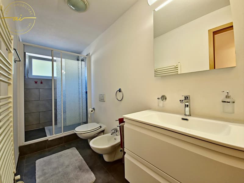 ACCOGLIENTE DUPLEX DI 4.5 LOCALI CON GRANDE SPAZIO ESTERNO PRIVATO A MAGLIASO (11)
