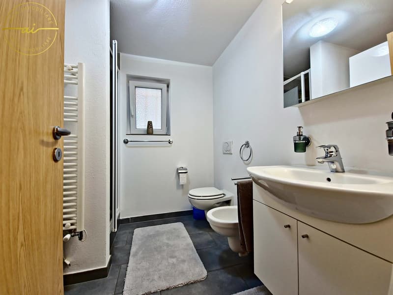 ACCOGLIENTE DUPLEX DI 4.5 LOCALI CON GRANDE SPAZIO ESTERNO PRIVATO A MAGLIASO (17)