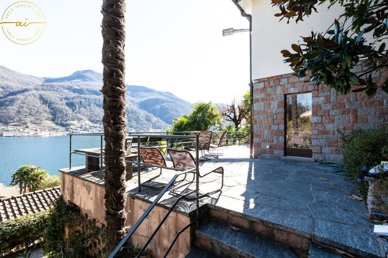 ESCLUSIVO 2.5 LOCALI VISTA LAGO CON GIARDINO E TERRAZZA (4)