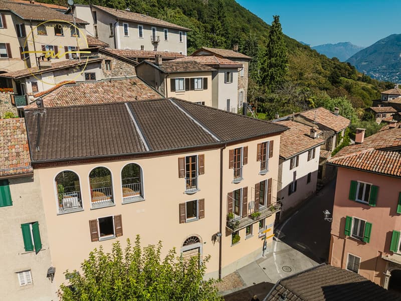 PRESTIGIOSO EDIFICIO STORICO CON TRE UNITÀ ABITATIVE INDIPENDENTI NEL CUORE DI VICO MORCOTE (33)
