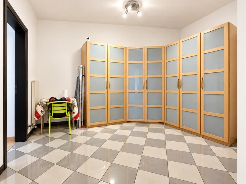 APPARTAMENTO DUPLEX DI 3.5 LOCALI NEL CUORE DI CHIASSO (4)