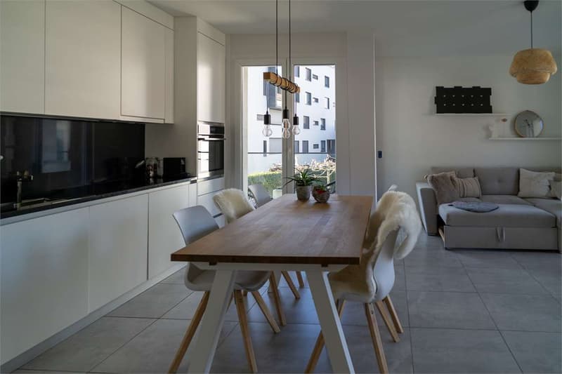 Ascona 2.5 locali arredato in palazzina moderna