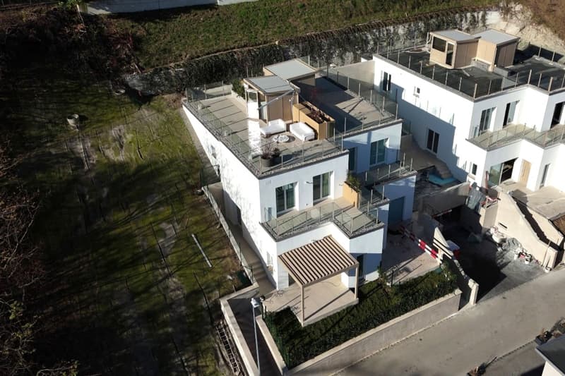 Villa moderna di nuova costruzione (40)