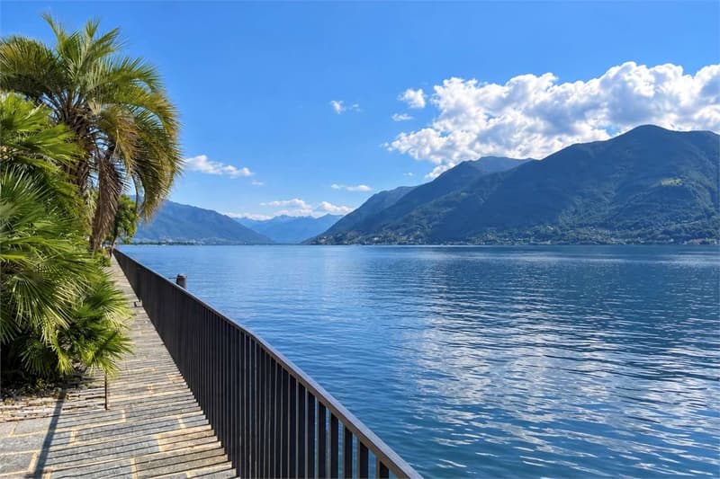 Esclusivo appartamento con vista mozzafiato sul Lago Maggiore (10)
