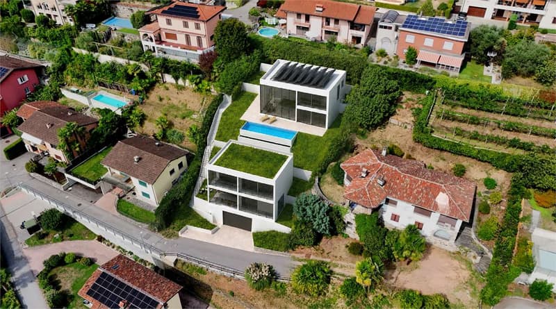 Esclusivo appartamento con giardino e terrazza coperta (3)