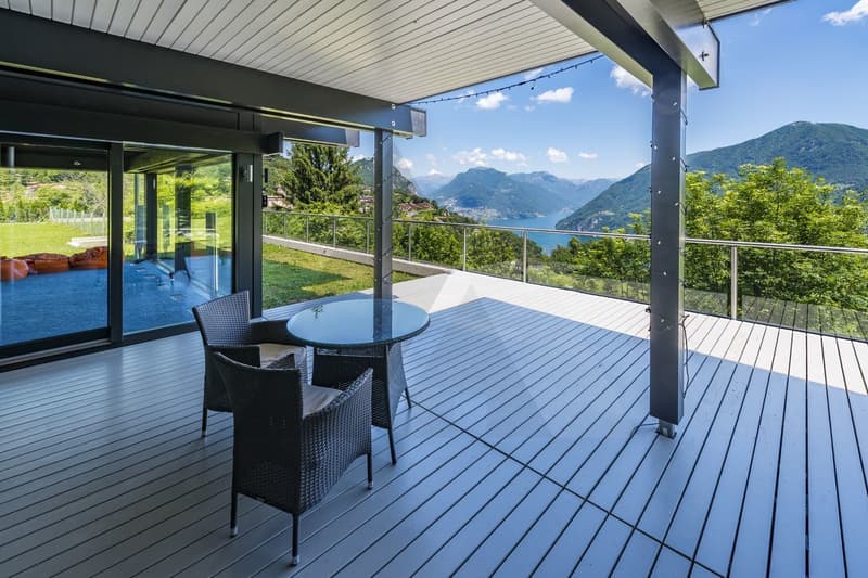 MODERNA VILLA - HUF HAUS CON VISTA PANORAMICA (3)