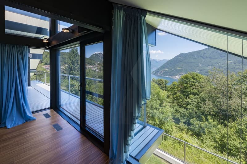 MODERNA VILLA - HUF HAUS CON VISTA PANORAMICA (12)