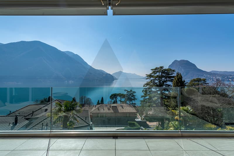 LUSSUOSO ATTICO VISTA LAGO A CASTAGNOLA (9)