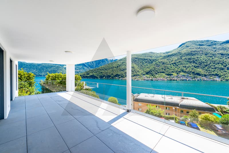 VILLA DI PRESTIGIO CON SPLENDIDA VISTA LAGO (4)
