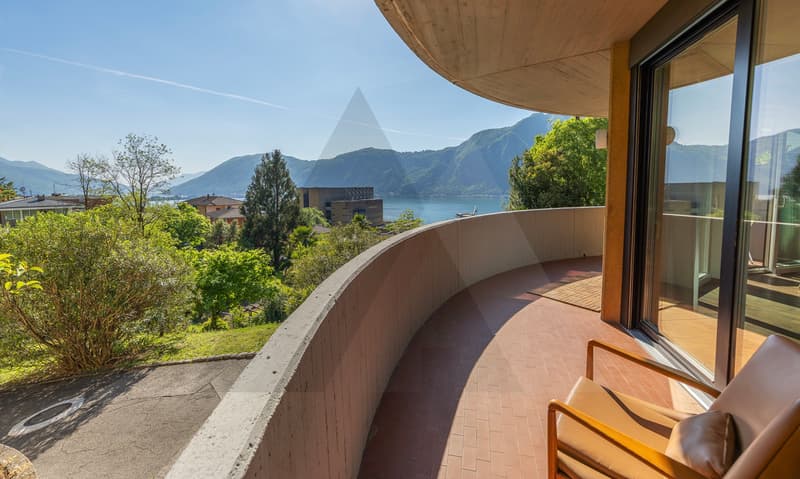 APPARTAMENTO RINNOVATO E ARREDATO CON VISTA LAGO (7)