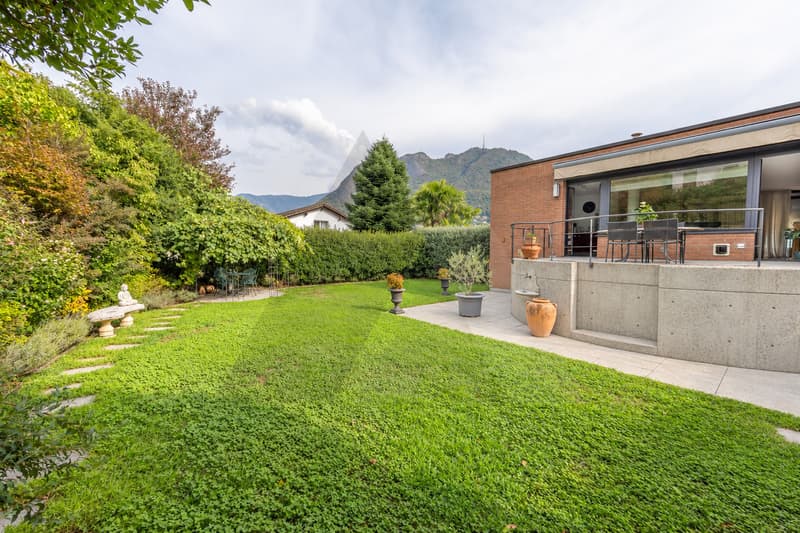 CASA FIRMATA ATTILIO PANZERI CON GIARDINO A GENTILINO (3)