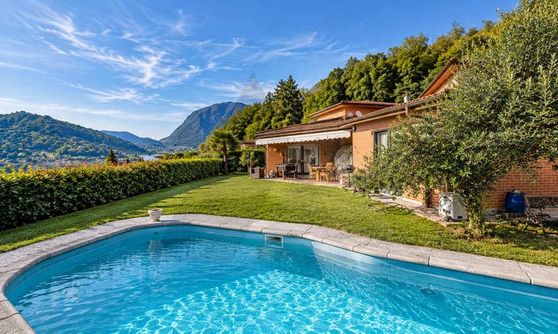 SPAZIOSA VILLA UNIFAMILIARE CON PISCINA (1)