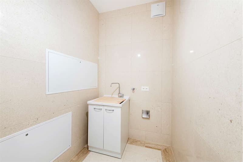 Bissone - Appartamento con stupenda vista lago (12)