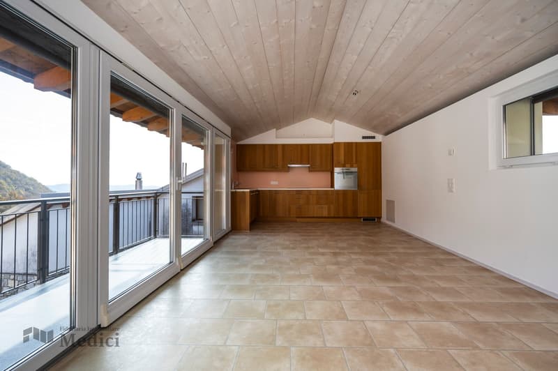 SOMAZZO - SPLENDIDA CASA DI NUCLEO CON MONOLOCALE ANNESSO (4)