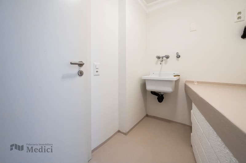 SOMAZZO - SPLENDIDA CASA DI NUCLEO CON MONOLOCALE ANNESSO (22)