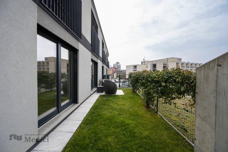 MODERNO ED ELEGANTE APPARTAMENTO 2.5 LOCALI IN POSIZIONE STRATEGICA (16)