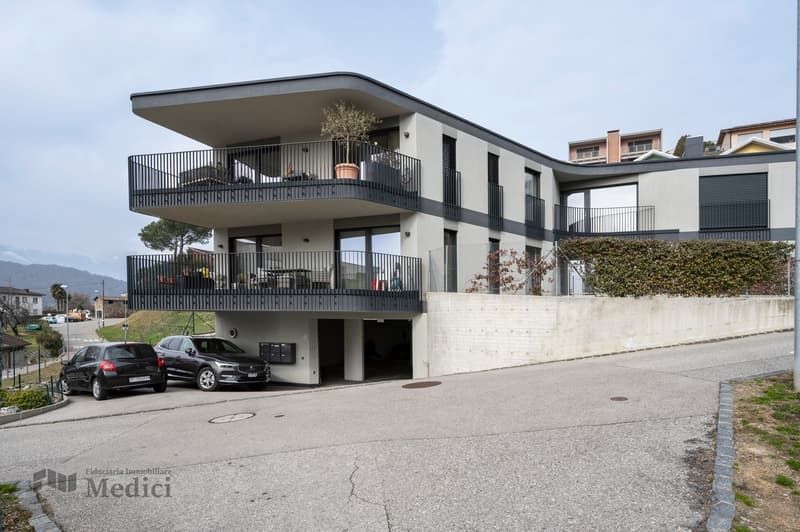 MODERNO ED ELEGANTE APPARTAMENTO 2.5 LOCALI IN POSIZIONE STRATEGICA (1)