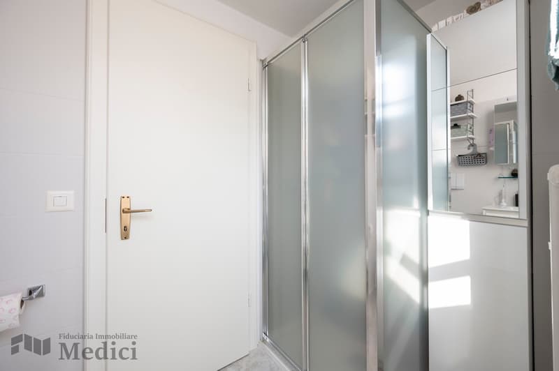 ELEGANTE DUPLEX 2.5 LOCALI IN CORTE CARATTERISTICA TICINESE (12)
