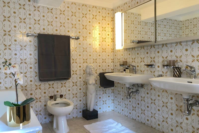 VERKAUFT ! Gemütliches Landhaus mit herrlichem Grundstück in ganzjähriger Sonnenlage (10)