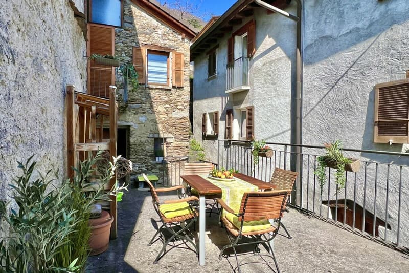 Casa Rossorino - Charming Ticino stone house with garden and parking (7)
