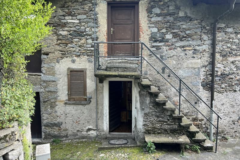 Casa Rossorino - Charming Ticino stone house with garden and parking (55)