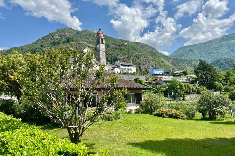 Einfamilien-/Reihenhaus mit Garten und 2 Parkplätzen (19)