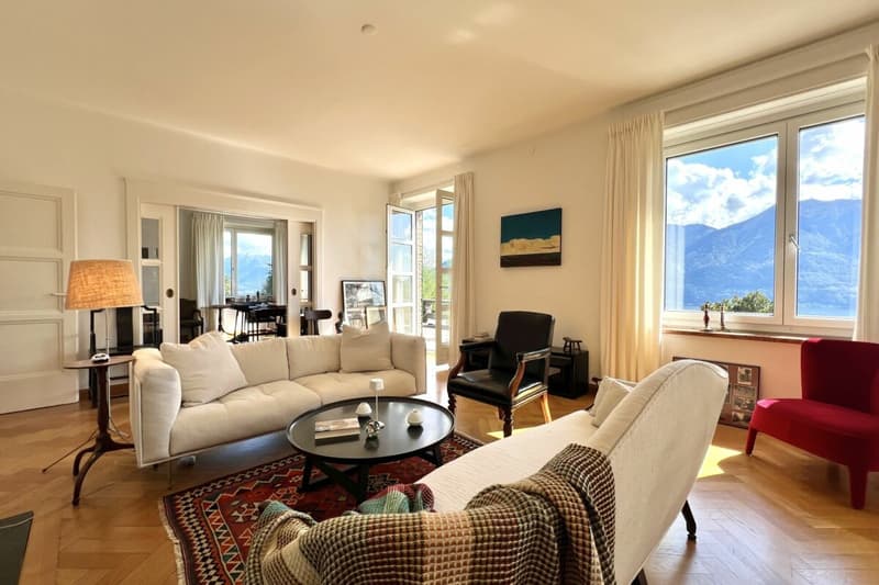 Maison de maître avec grand jardin et vue sur le lac à 180° (18)