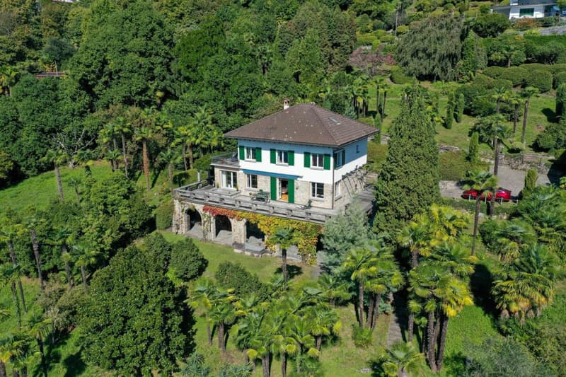 Maison de maître avec grand jardin et vue sur le lac à 180° (60)