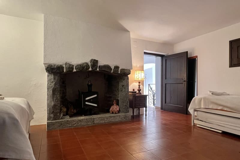 "Casa Castello" - A historic home for people looking for something special !!! (23)