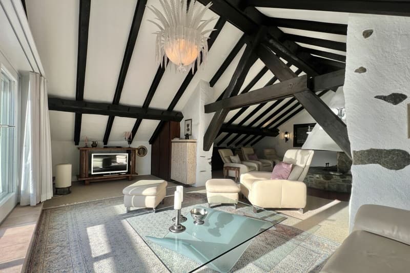 "Casa Castello" - A historic home for people looking for something special !!! (49)