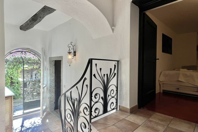 "Casa Castello" - A historic home for people looking for something special !!! (24)
