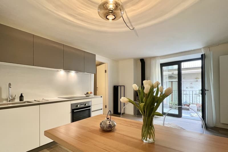 Charmante Ferienwohnung im Herzen von Ronco s. Ascona mit Balkon (4)